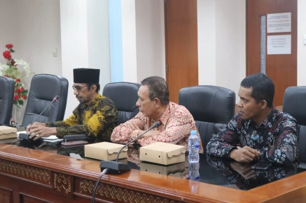 Album : AUDIENSI DENGAN PEMERINTAH PROVINSI 